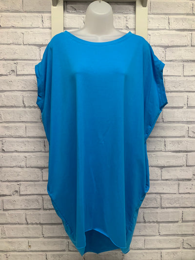 Short Sleeve Hi-Low Top with Side Pockets - Turquoise