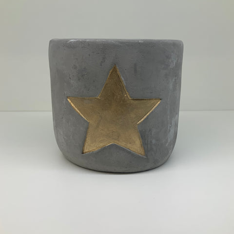 Cement Cut Out Star T-Light Holder in 2 Sizes