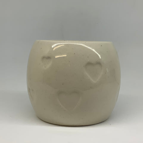 Retreat - Ivory Ceramic Debossed Heart Pot