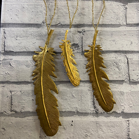 Hanging Metal Feather - Brass Colour